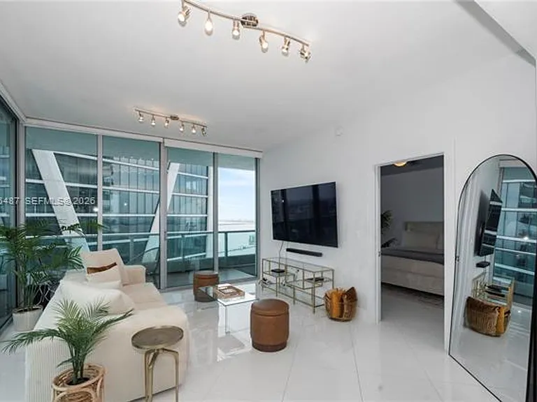 900 Biscayne Blvd #4412 — Photo 4
