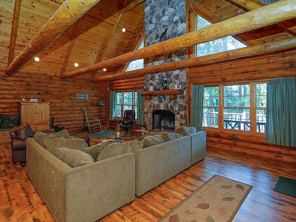 679 Black Run Way-105