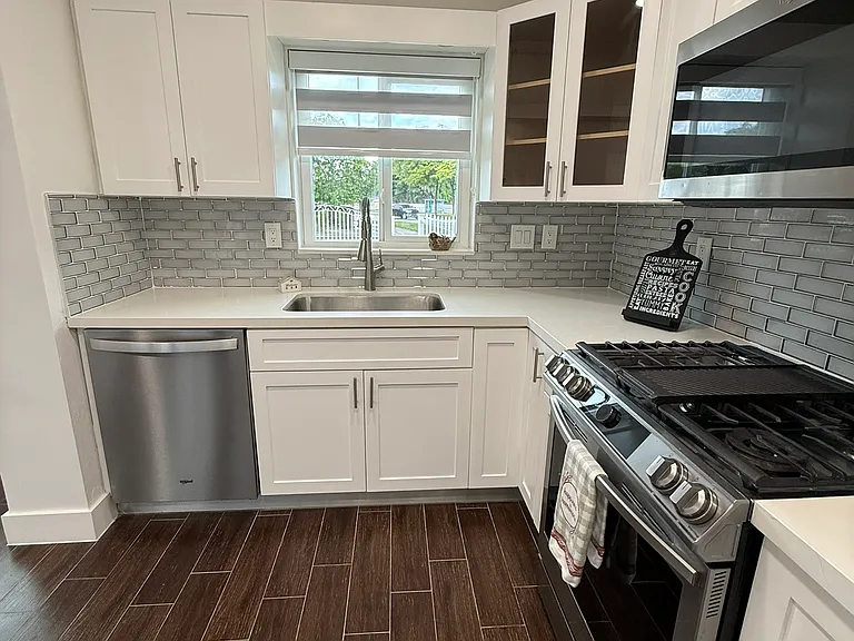 SW 96th Ave — Photo 8