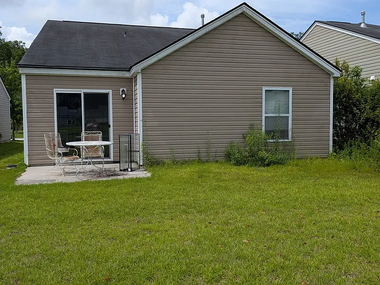 131 Brittondale Rd — Photo 3