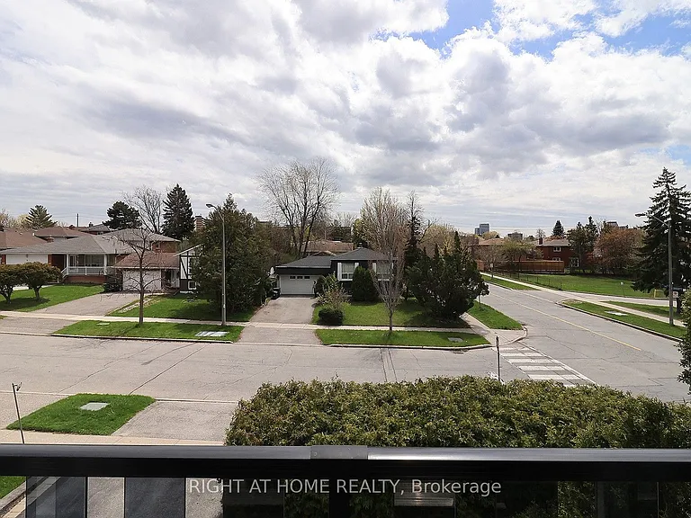 2 Chalet Rd — Photo 34
