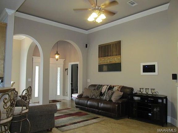 2nd image of 6421 Deerwood Pl