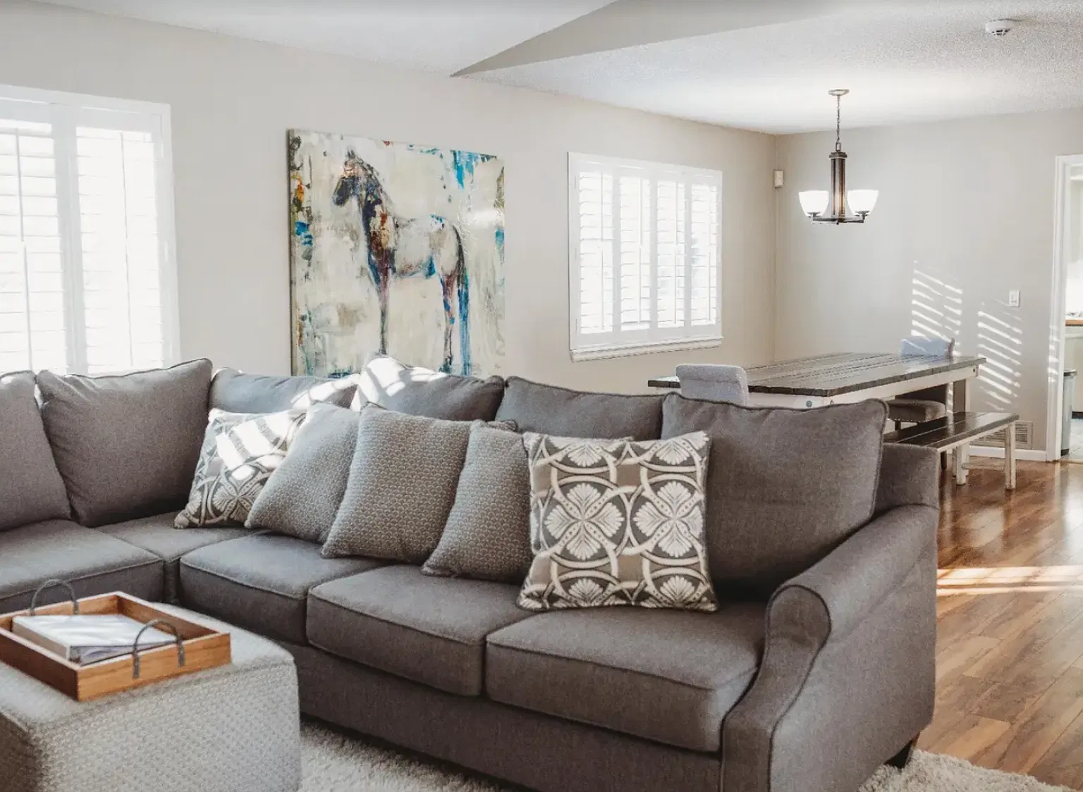 4 bed, 3.5 bath, 2330 sqft, $3,950 — Photo 2