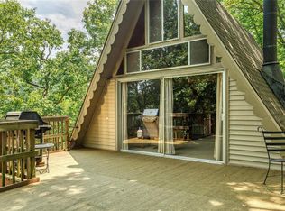 340 Crystal Lake Dr, Wright City, MO 63390