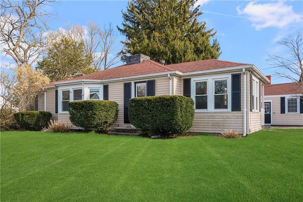 105 Cowesett Ave, West Warwick, RI 02893 MLS 1356900 Zillow