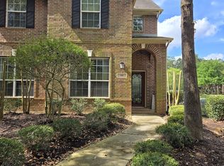15 Umbria Ln, Spring, TX 77382