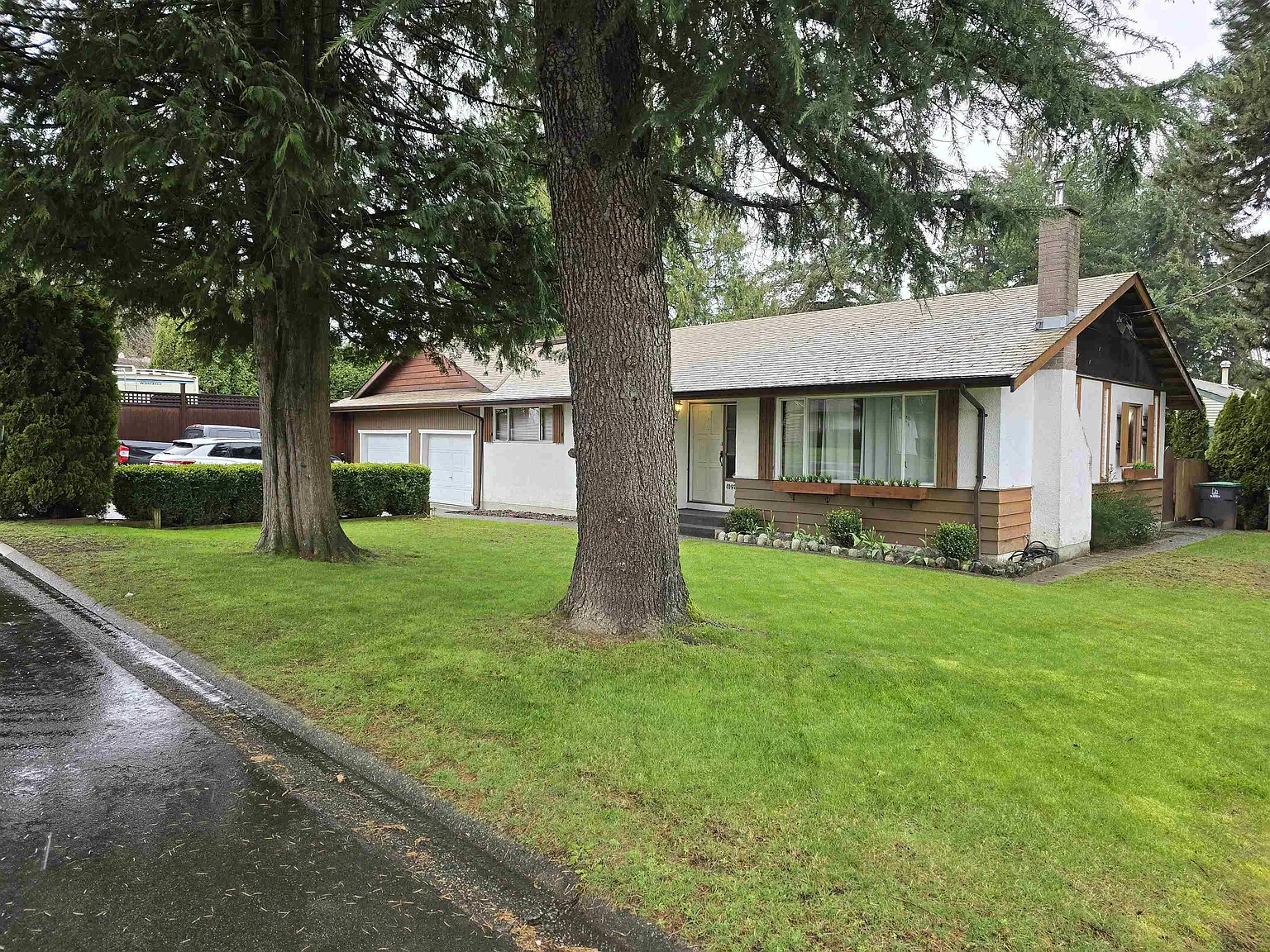 10977 Wren Cres photo 1