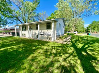 1208 S Main St, River Falls, WI 54022