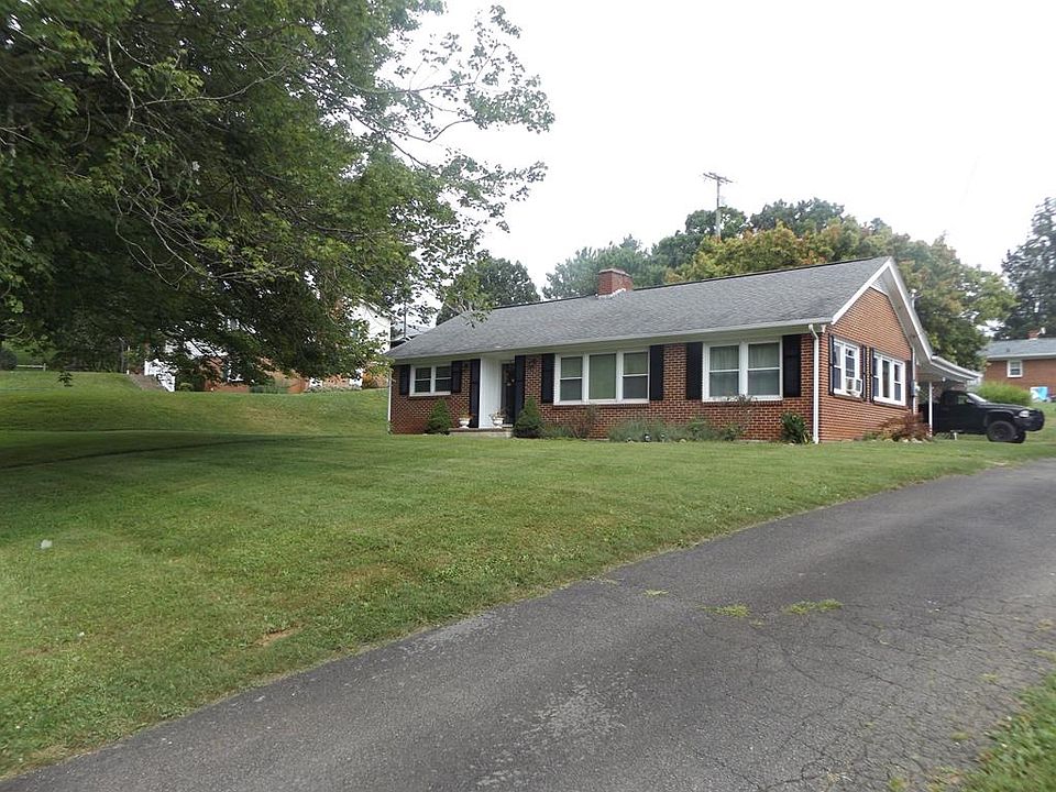 1st image of 122 Waugh Dr
