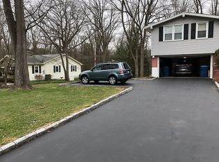 23 Detweiler Ln, Ambler, PA 19002