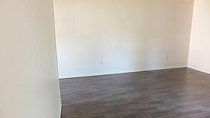 2nd image of 10104 Lake Park Ave