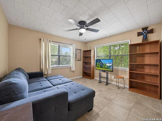 623 Oakland Ave — Photo 23