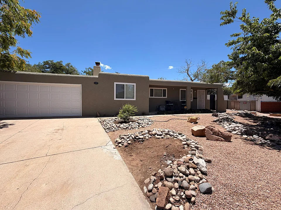 10300 Stovall Pl NE