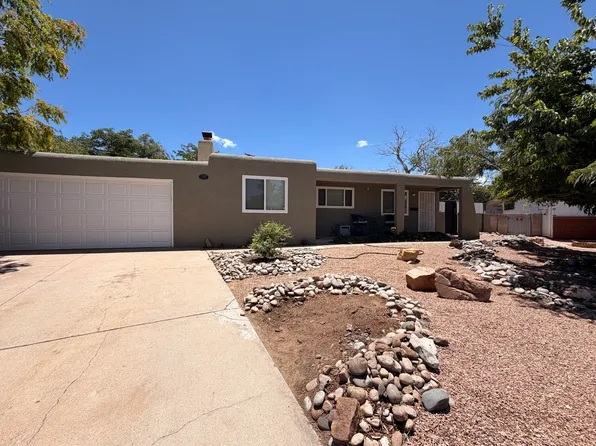 10300 Stovall Pl NE, Albuquerque, NM 87112