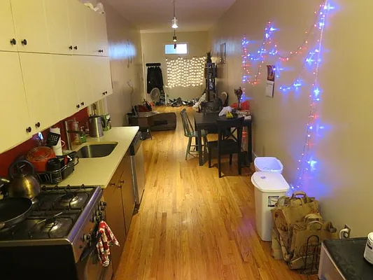 Rented by Nooklyn NYC LLC | media 21