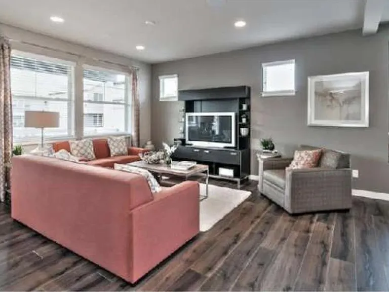14035 SW Burlwood Ln — Photo 1