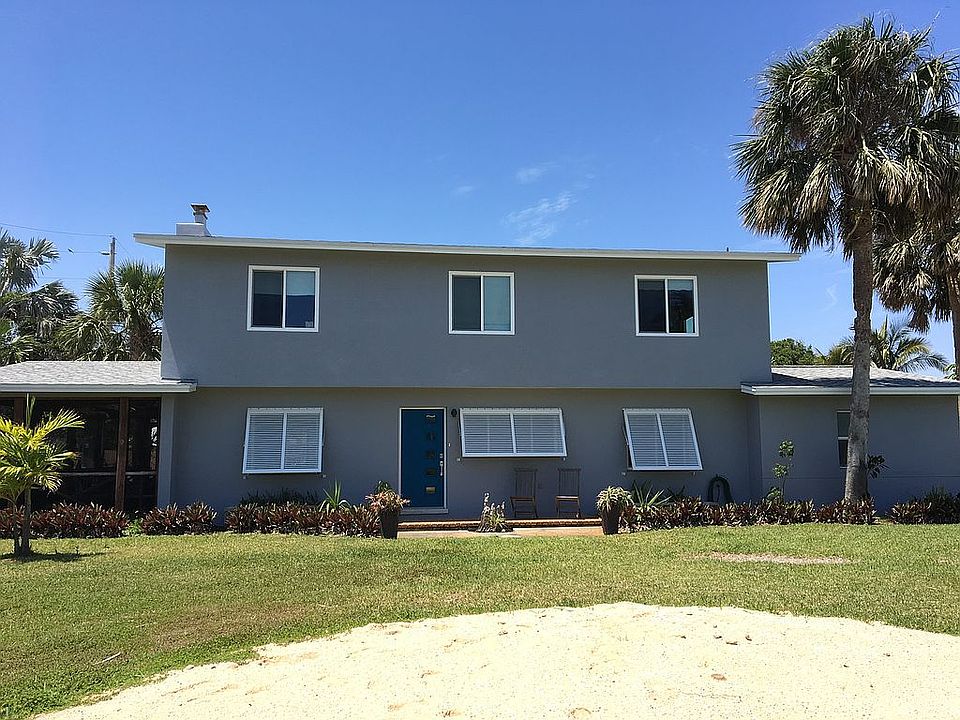 1st image of 110 Anona Pl