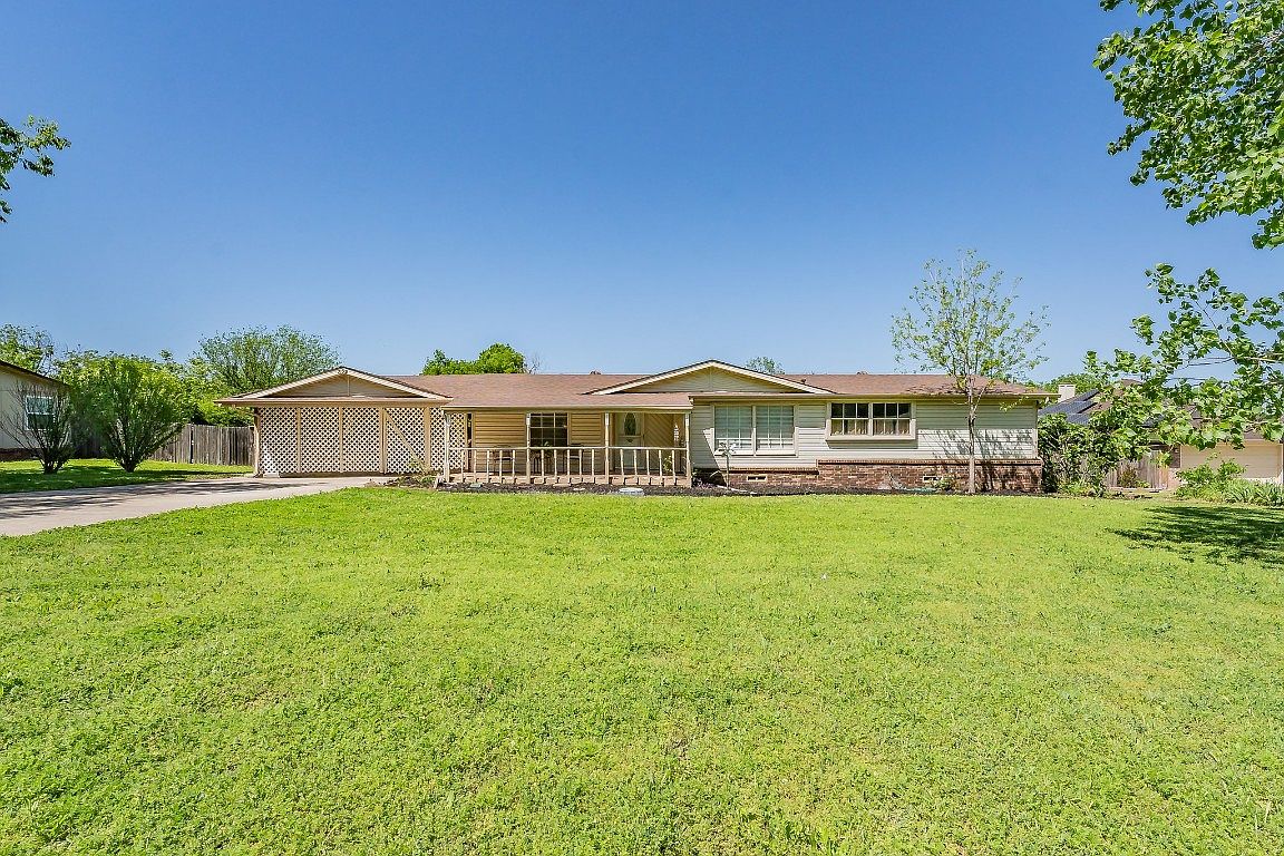 352 Penny Ln Roanoke Tx 76262 Zillow
