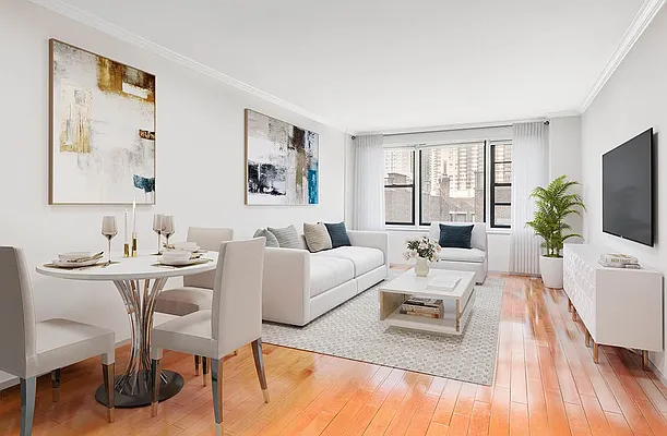 Sold by Park Property Advisors | media 1