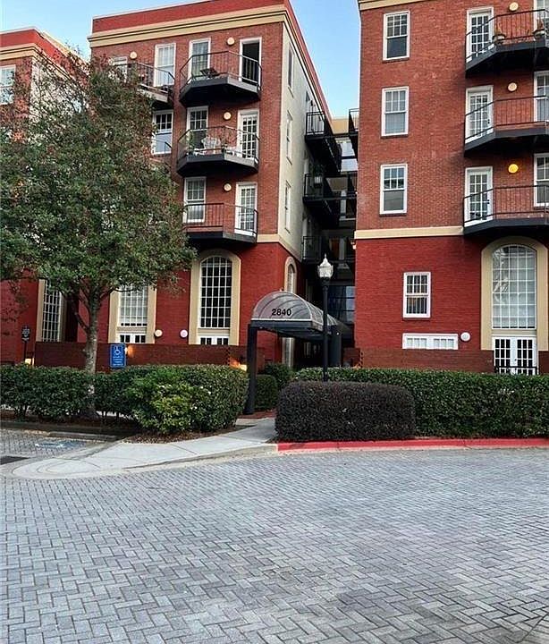 1st image of 2840 Peachtree Rd NW APT 306