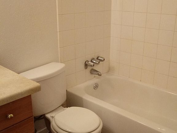 5th image of 6869 Arto St #68