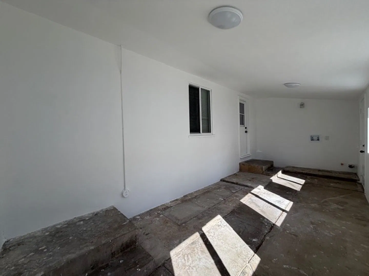 Recently Remodeled 3 Bedroom 2 Bath Home with Covered Patio & 2 Car Garage — Photo 3