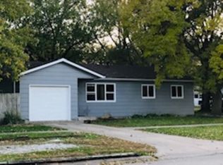 415 Cameo St, Onawa, IA 51040