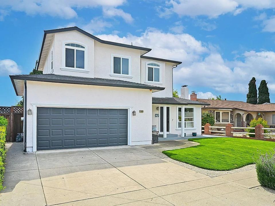 1st image of 35883 Vinewood St