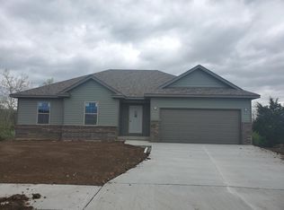 3305 Tuscany Rdg, Columbia, MO 65202