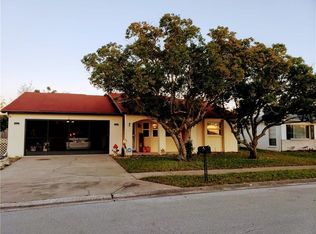 11306 Wolf Ct, Port Richey, FL 34668