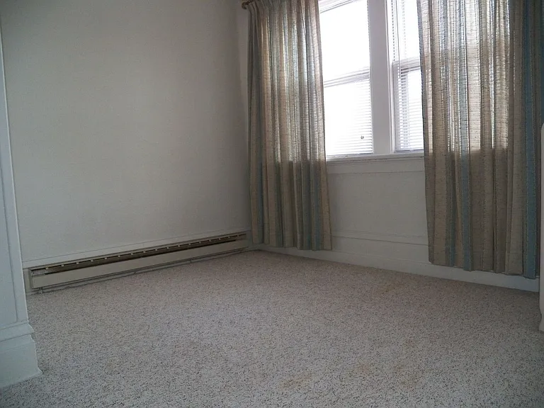 79 Main Ave — Photo 4