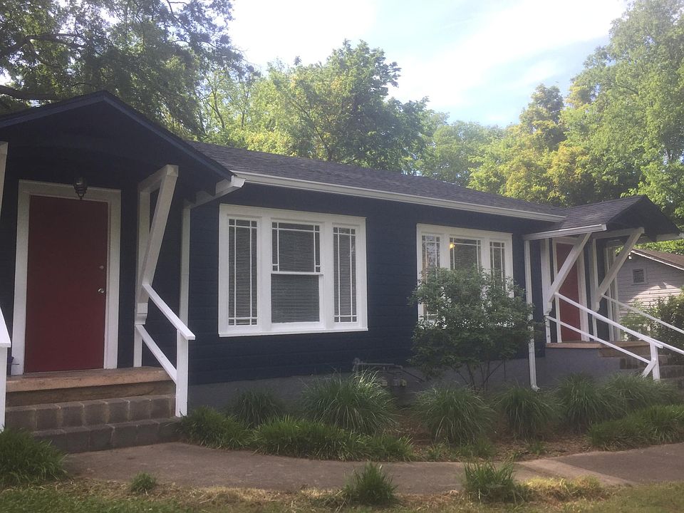 Front of duplex looking at both sides