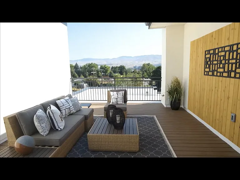 2246 W Kootenai St — Photo 16
