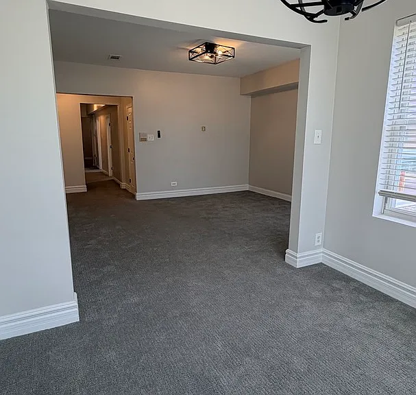 6110 S Saint Lawrence Ave #2 — Photo 3
