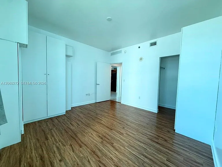 950 Brickell Bay Dr #1108 — Photo 4
