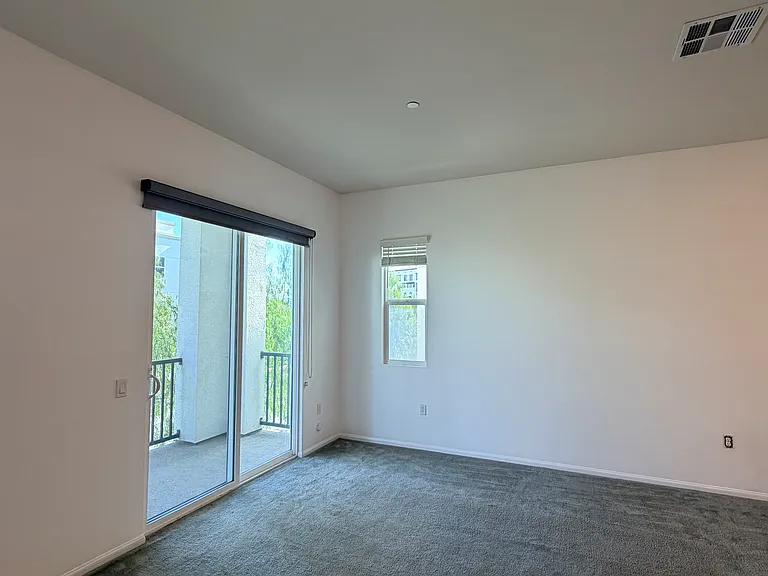 2035 Mindoro Ln #5 — Photo 13