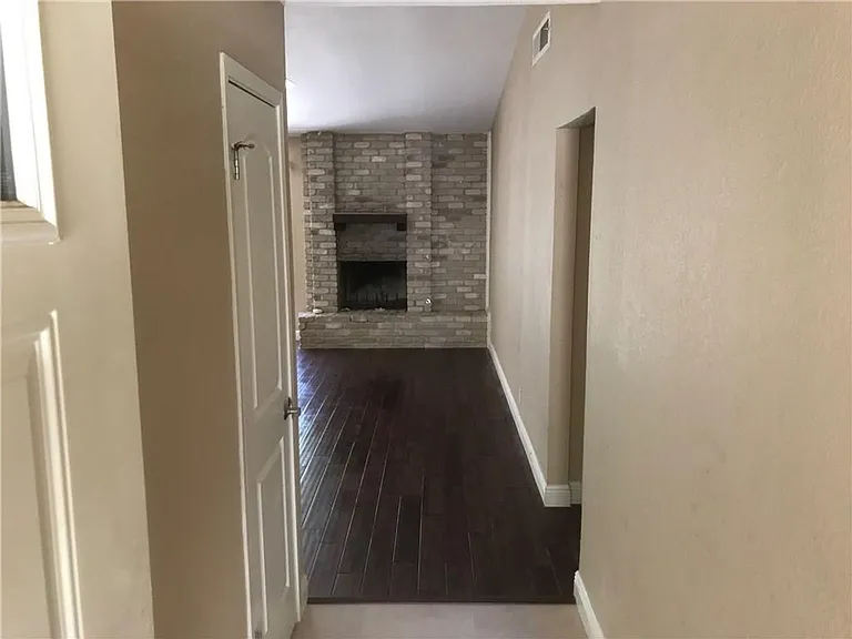 10106 Missel Thrush Dr — Photo 3
