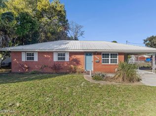 1616 Saint Ann Ave, Biloxi, MS 39531