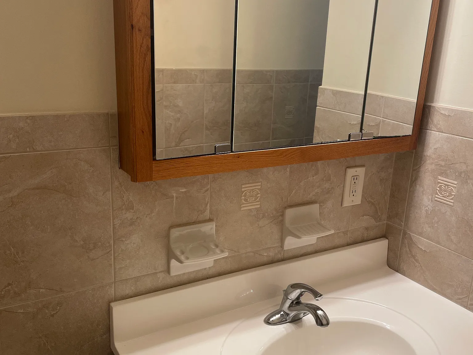 1 bed, $2,350 — Photo 4