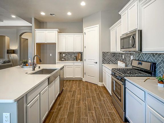 Kitchen - Ella Lomas Encantadas