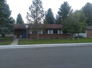 2101 11th St #8, Cody, WY 82414