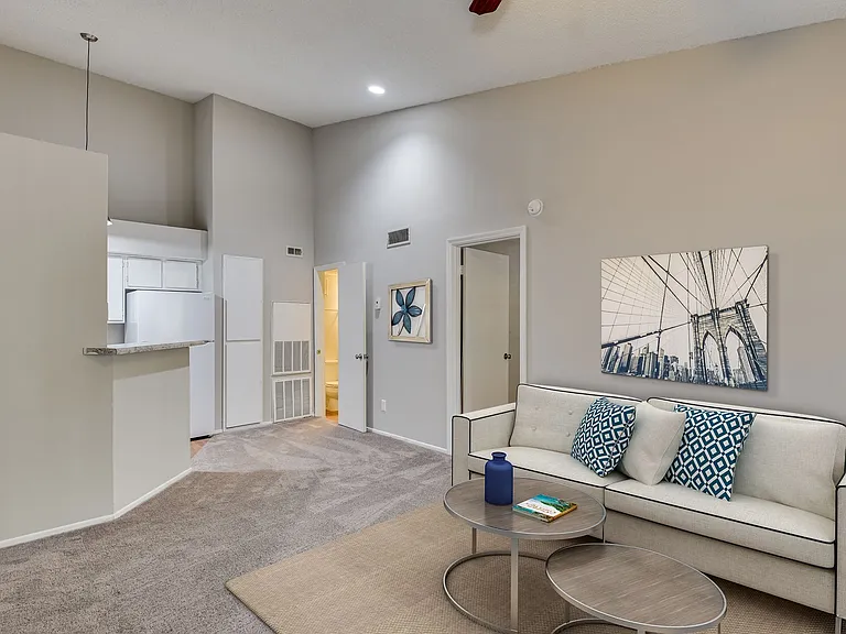 Champions Pines Apartments — Photo 109