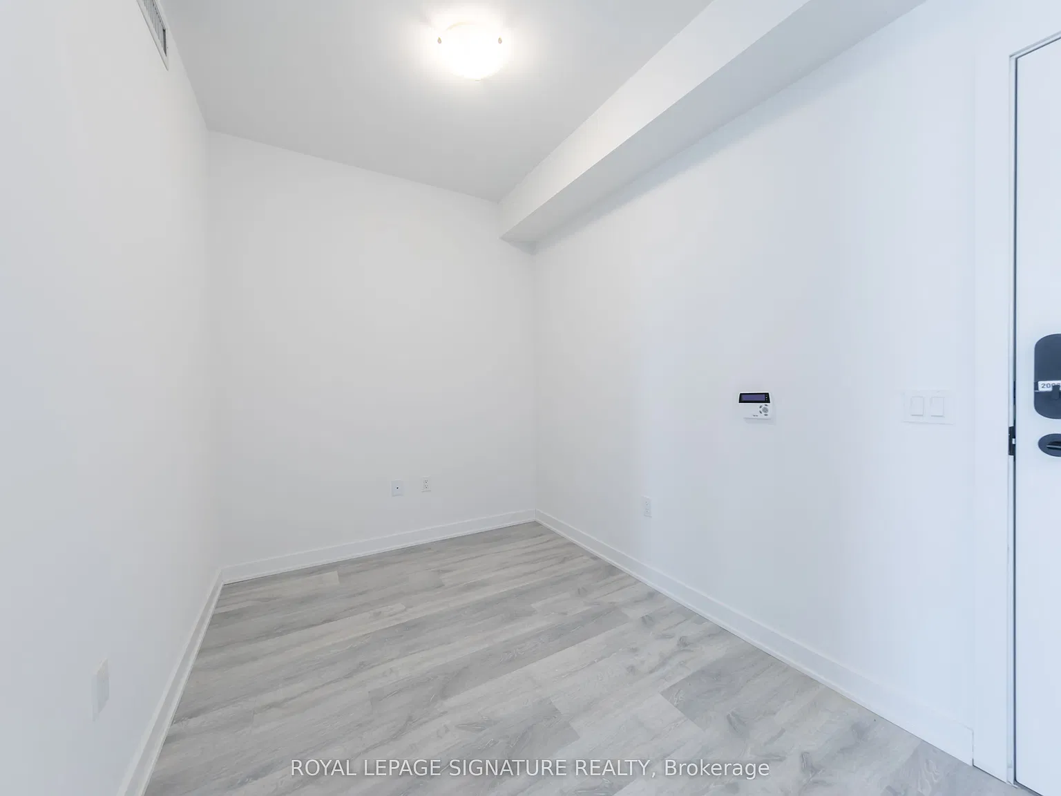 2 bed, $2,550 — Photo 4