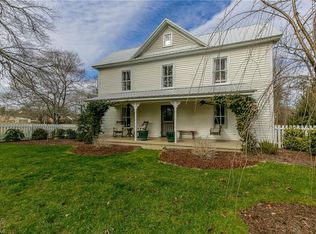 3168 Rock Hill Rd, Burlington, NC 27215