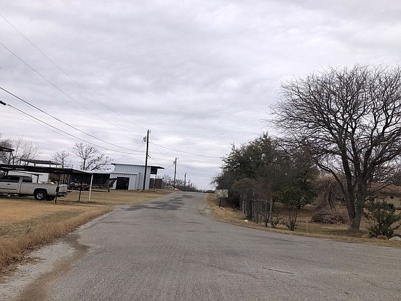 5th image of 1844 Twin Oaks