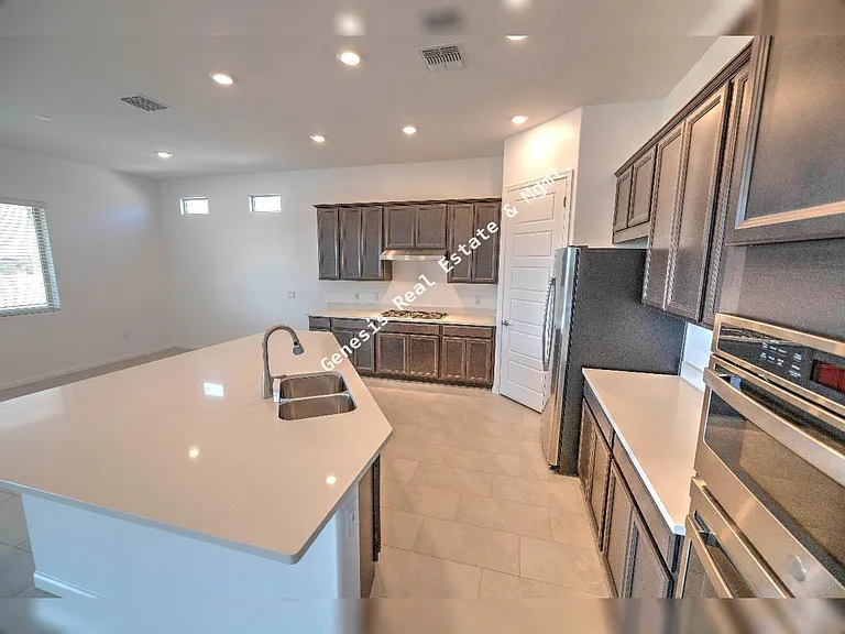 10734 N Cactus Point Dr — Photo 5