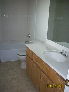 2nd image of 1520 Shoshoni Trl Unit B
