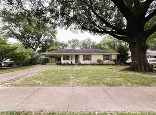 1570 Dearing Rd, Memphis, TN 38117