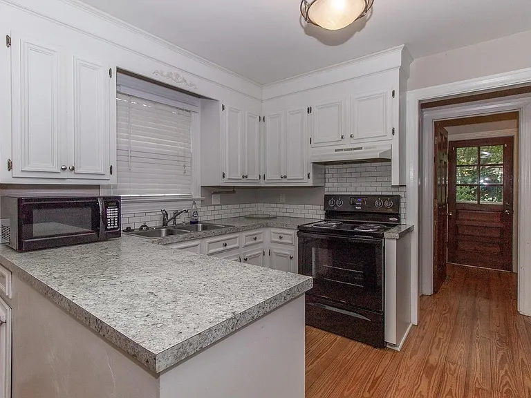 101 Bramblewood Dr — Photo 5