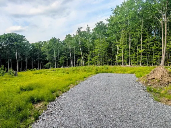 Acworth Road, Charlestown, NH 03603